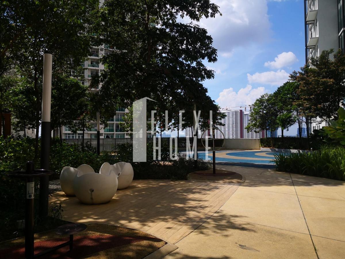 Spacious Big Room, Designed & Quiet Family Home, Eclipse In Cyberjaya By Flexihome-My Eksteriør billede
